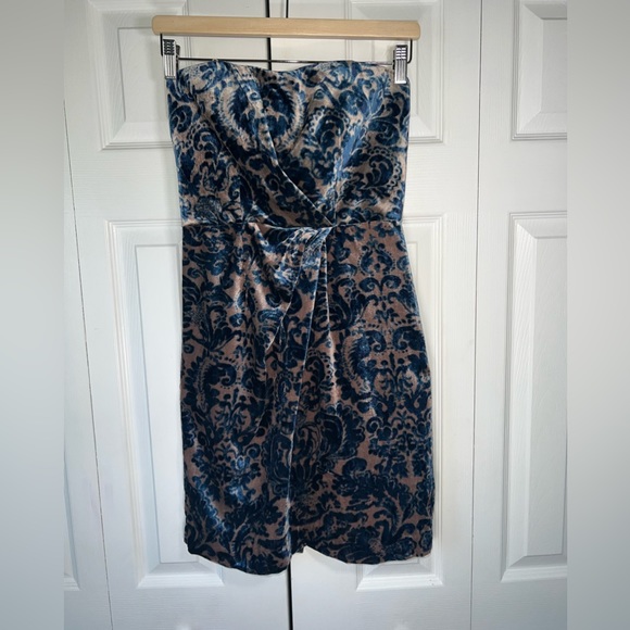 Anthro velvet strapless pleat detail dress pink/blue Sz 2P - Picture 3 of 13